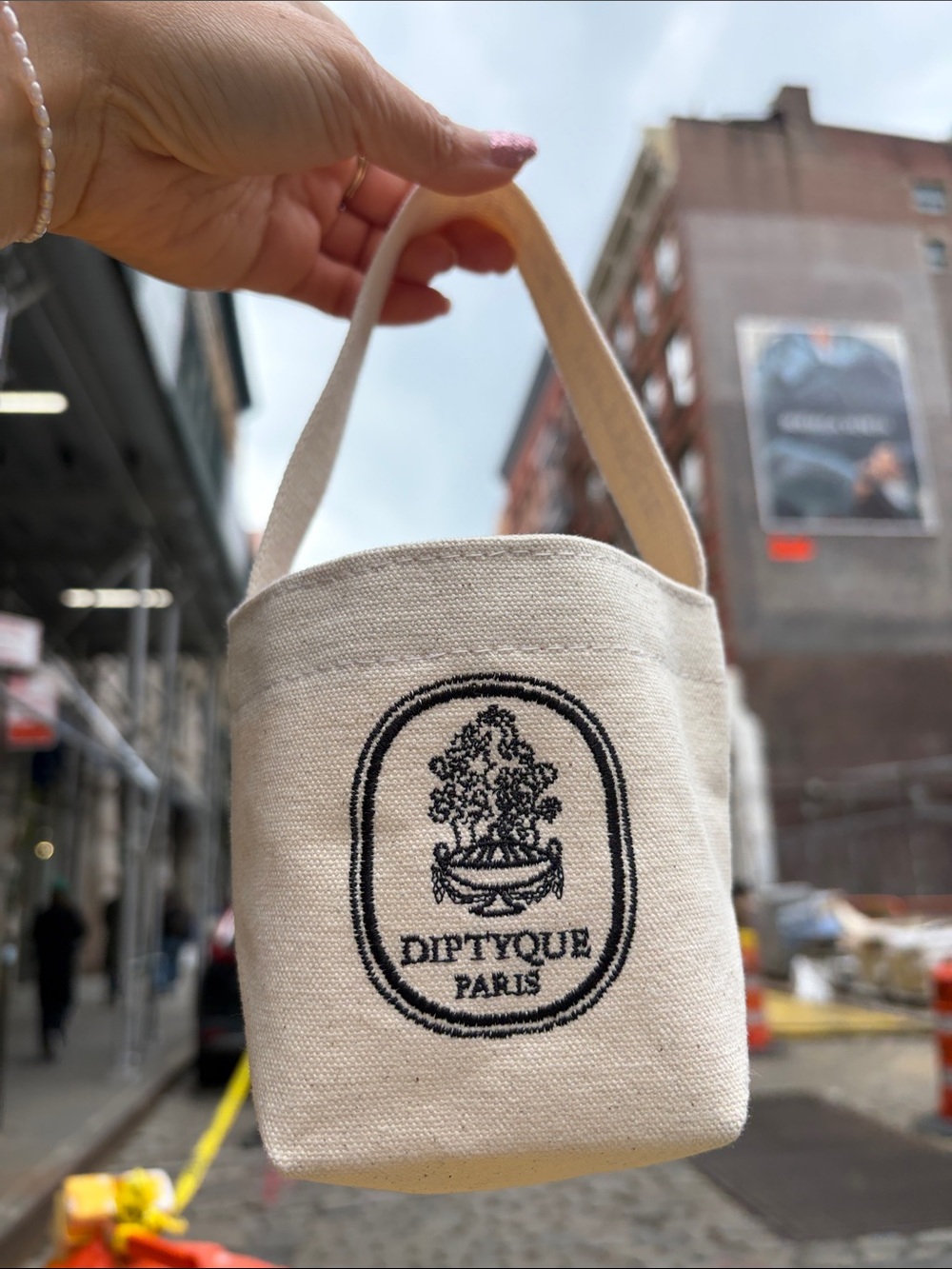 Diptyque canvas tote NYC embroidered DIPTYQUE mini tote bag